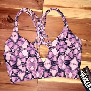 VEKKER LA Bubblegum Macrame Bra Top